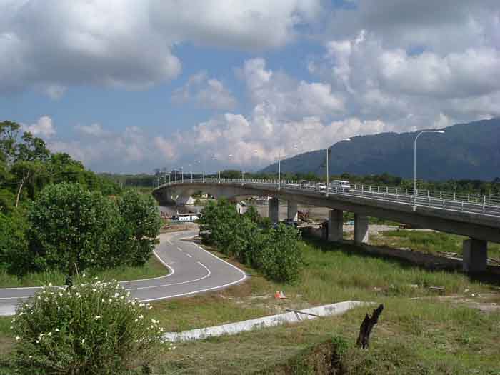 bt kayan bridge